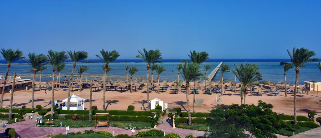 EDGE ROTANA SEA BEACH AQUA PARK (EX. SEA BEACH AQUA PARK RESORT) — фото 16