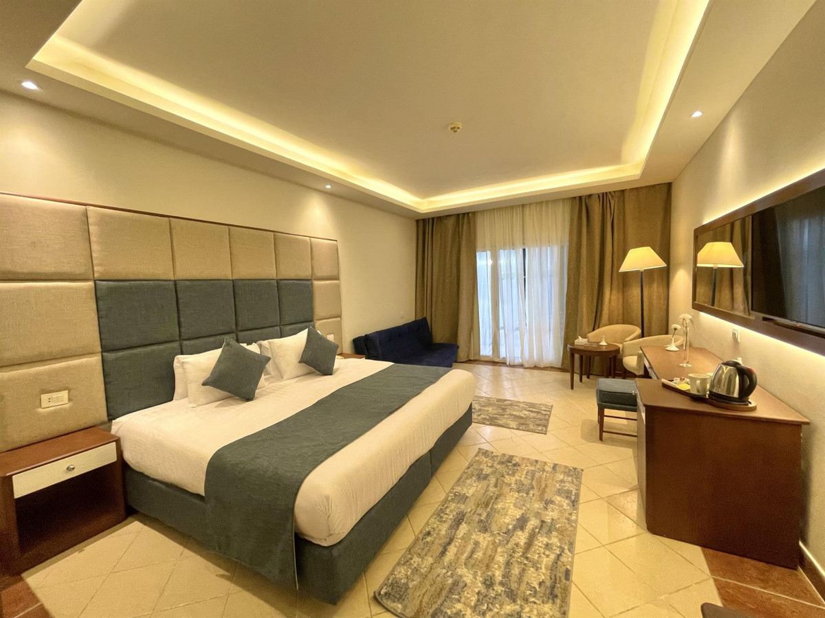 IVY CYRENE ISLAND HOTEL — фото 9