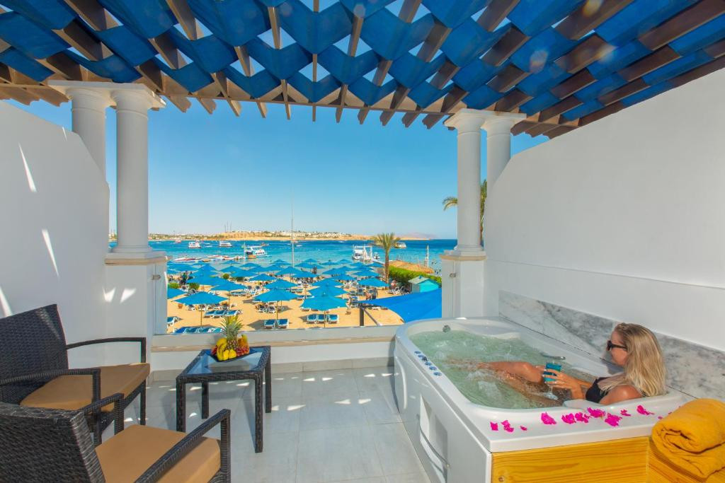 NAAMA BAY SUITES & SPA ADULTS ONLY 18+ — фото 14