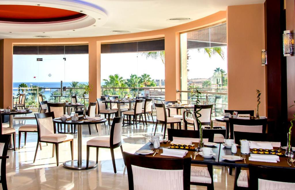 ROYAL SAVOY VILLAS — фото 15