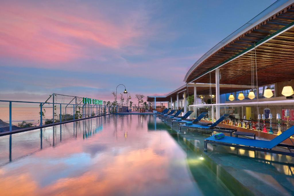 ASTON CANGGU BEACH RESORT — фото 2