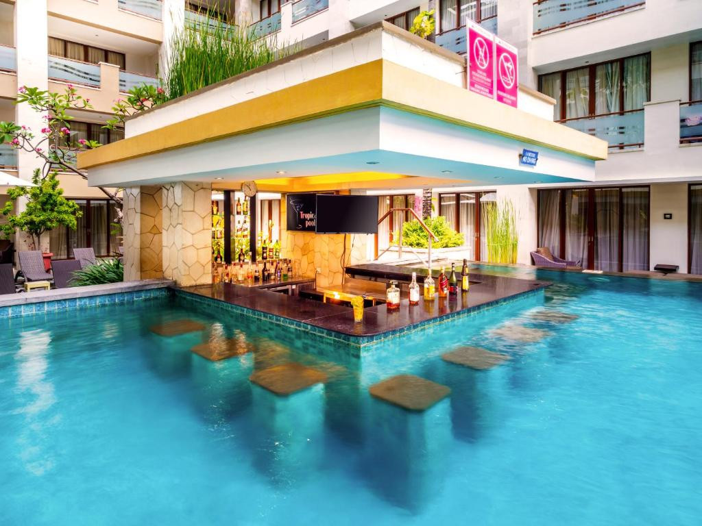 ASTON KUTA HOTEL & RESIDENCE — фото 16