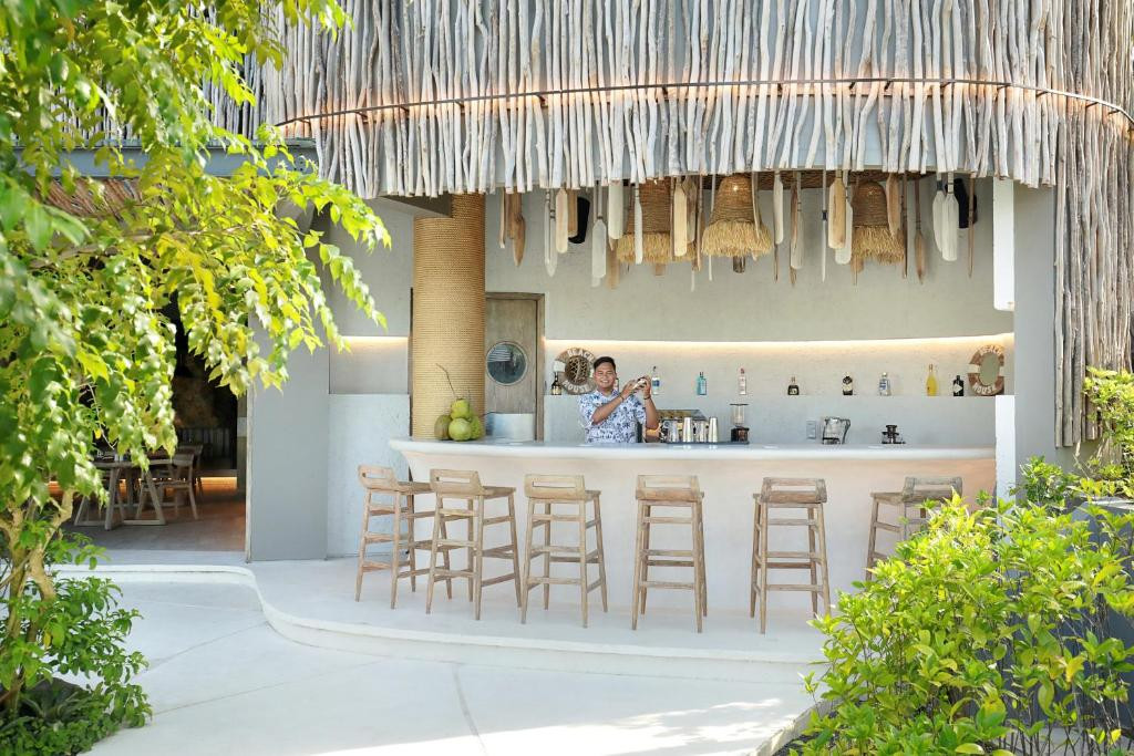 CROSS BALI BREAKERS RESORT — фото 16