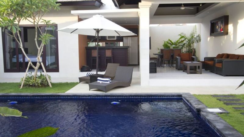 D&G VILLAS LEGIAN — фото 10