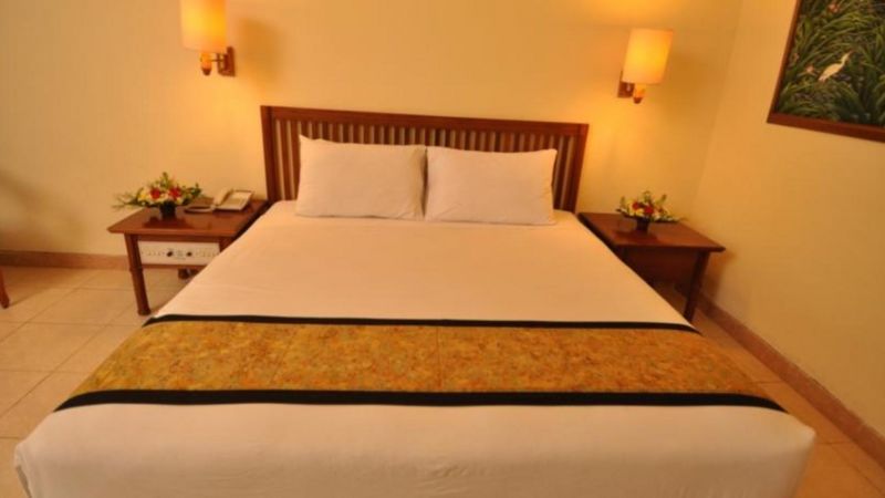 DHYANA PURA BEACH HOTEL — фото 4