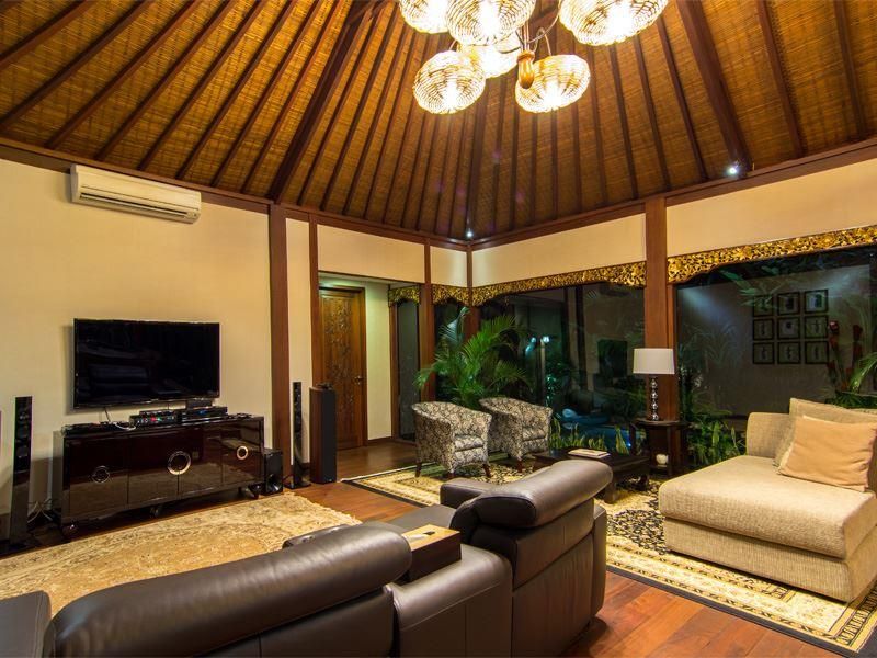 DISINI LUXURY SPA VILLAS — фото 11