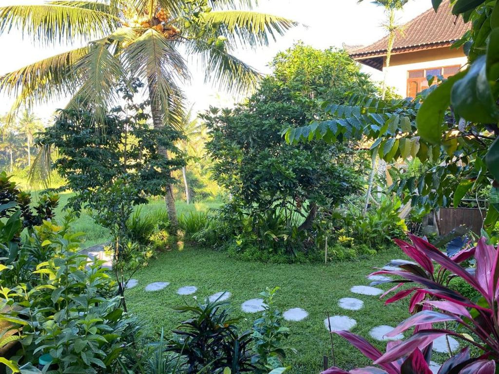 DUKUH VILLAGE HOMESTAY & VILLAS — фото 5