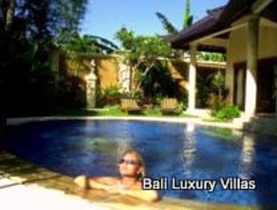 EMERALD VILLAS — фото 4