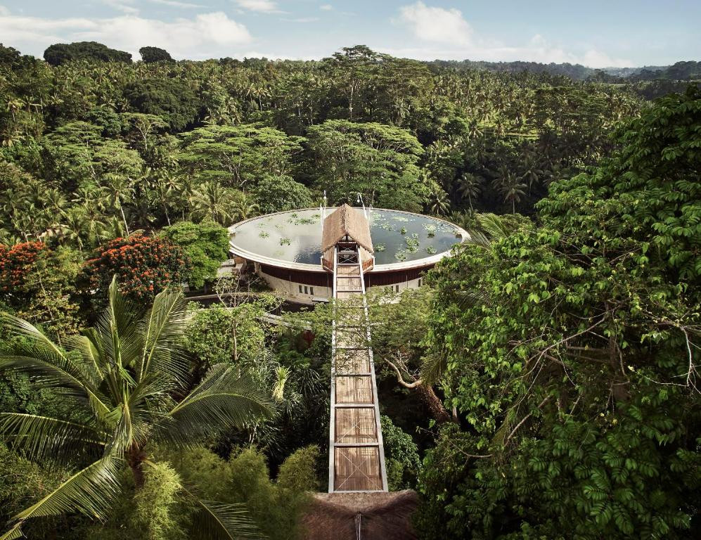 FOUR SEASONS RESORT SAYAN — фото 2