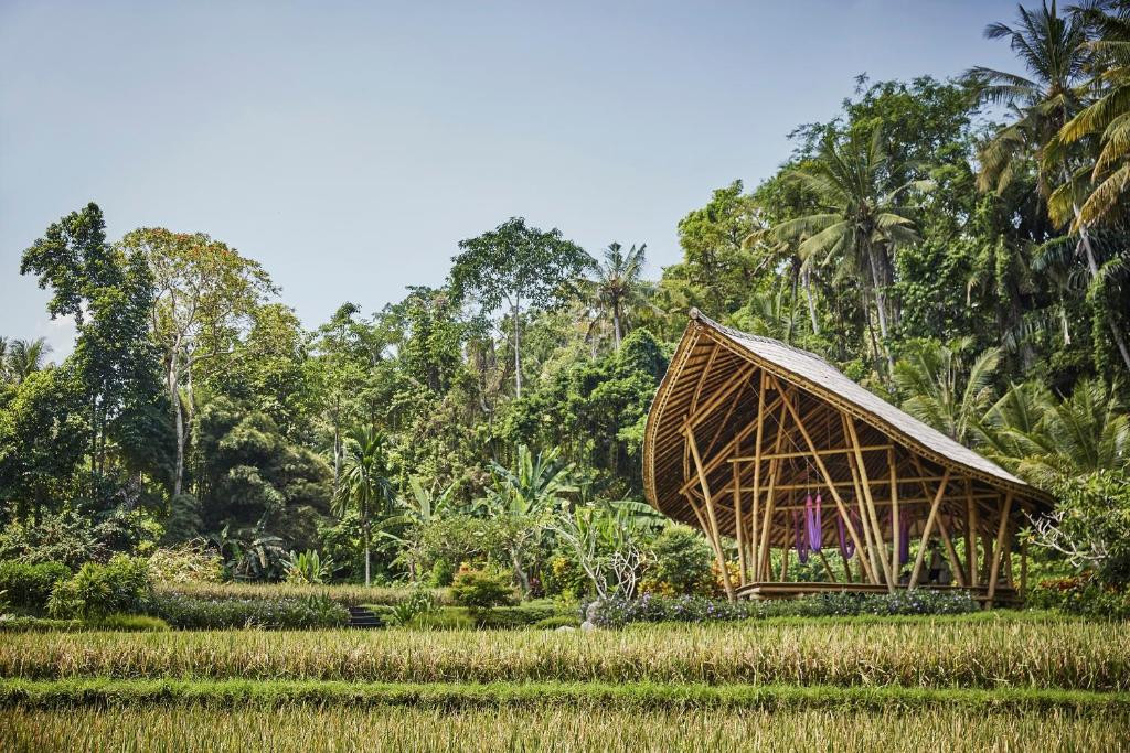 FOUR SEASONS RESORT SAYAN — фото 12