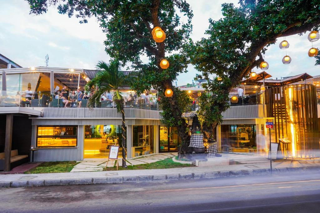 FURAMA XCLUSIVE OCEAN BEACH SEMINYAK — фото 14