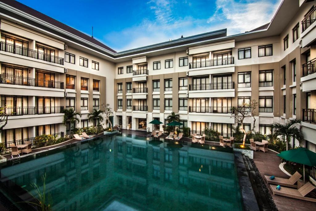 GRAND KUTA HOTEL & RESIDENCE — фото 4