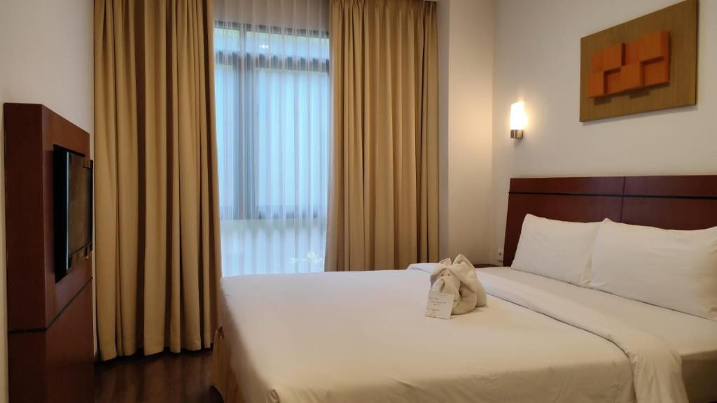 GRAND KUTA HOTEL & RESIDENCE — фото 12