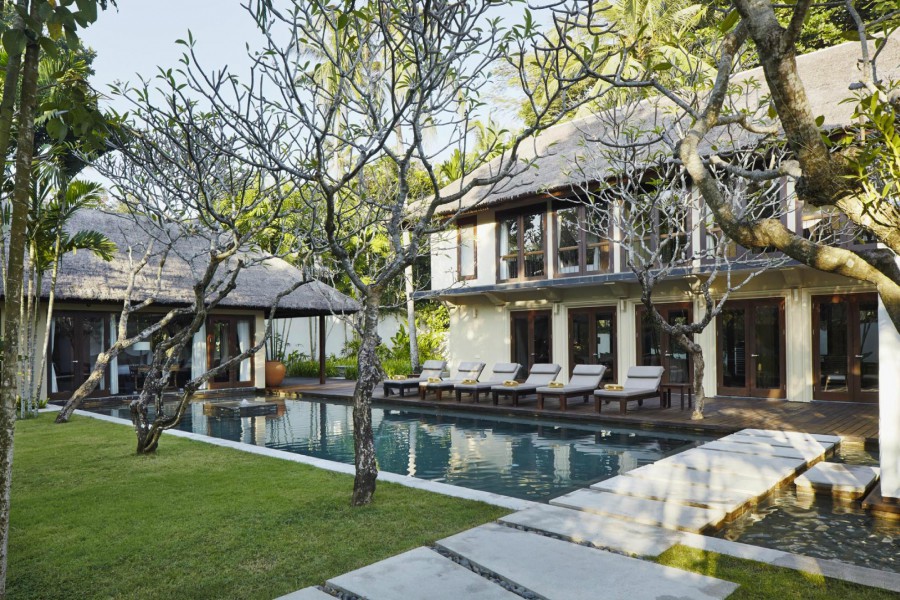 KAYUMANIS NUSA DUA PRIVATE VILLA & SPA — фото 11