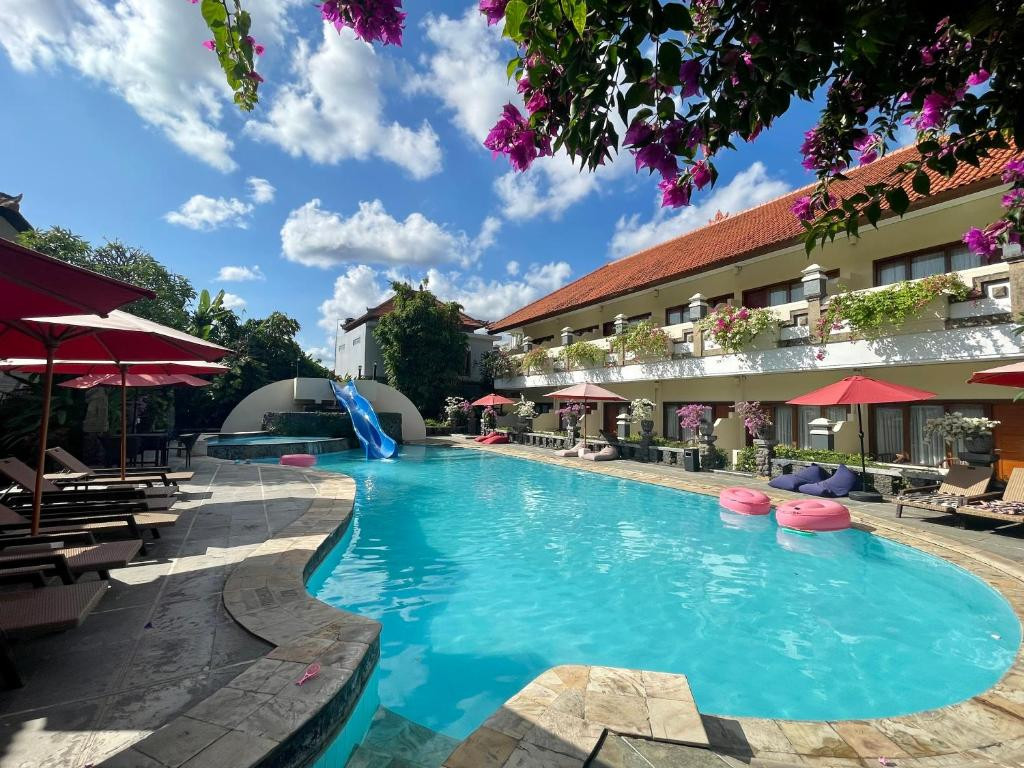 MARINE BAY SANUR