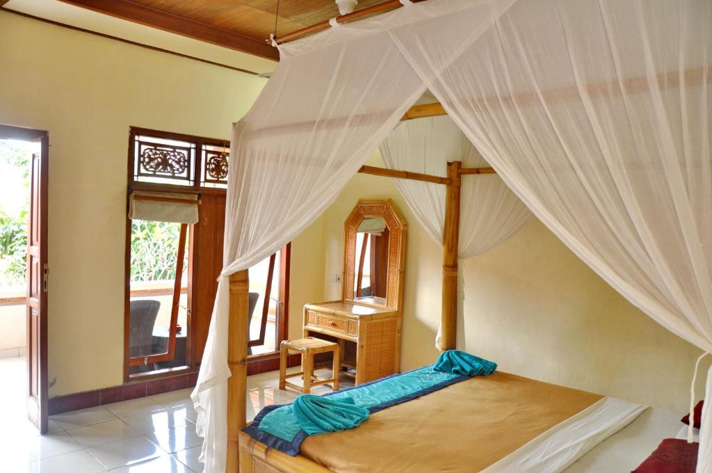 NICK HOMESTAY — фото 5