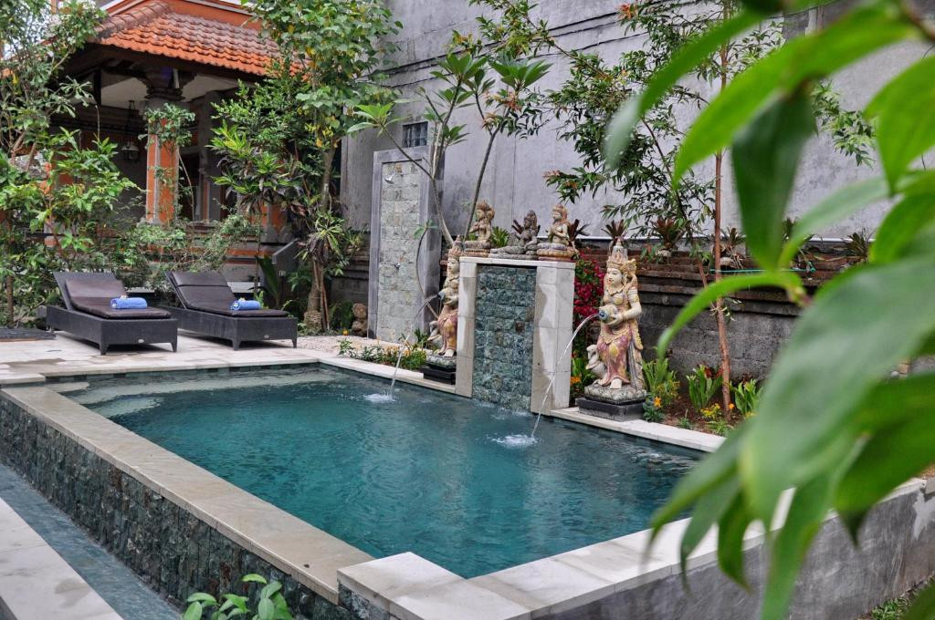 NICK HOMESTAY — фото 11