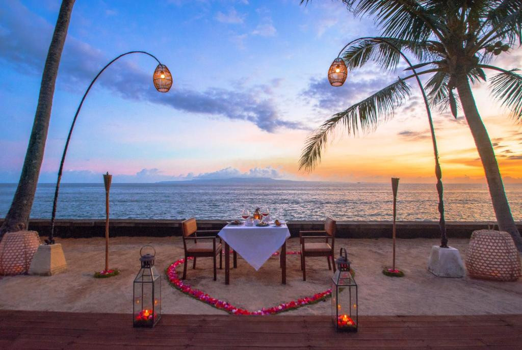 NIRWANA BEACH AND RESORT CANDIDASA — фото 13