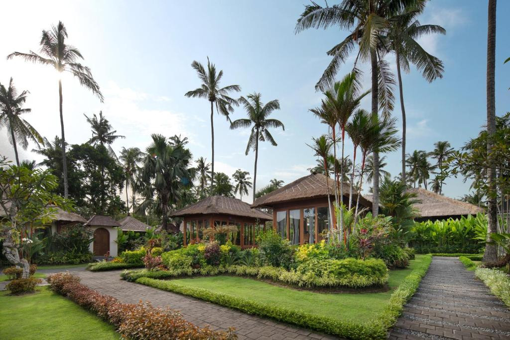 NIRWANA BEACH AND RESORT CANDIDASA — фото 15