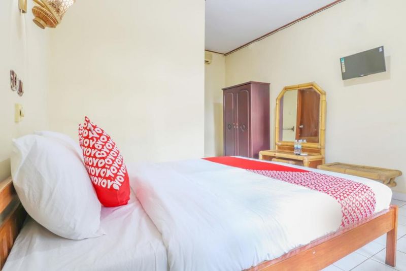 OYO 1654 MAHA BHARATA KUTA INN — фото 18