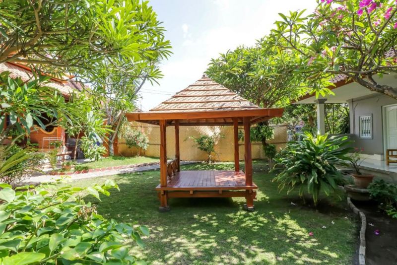 OYO 1741 KOMALA INDAH COTTAGES — фото 10