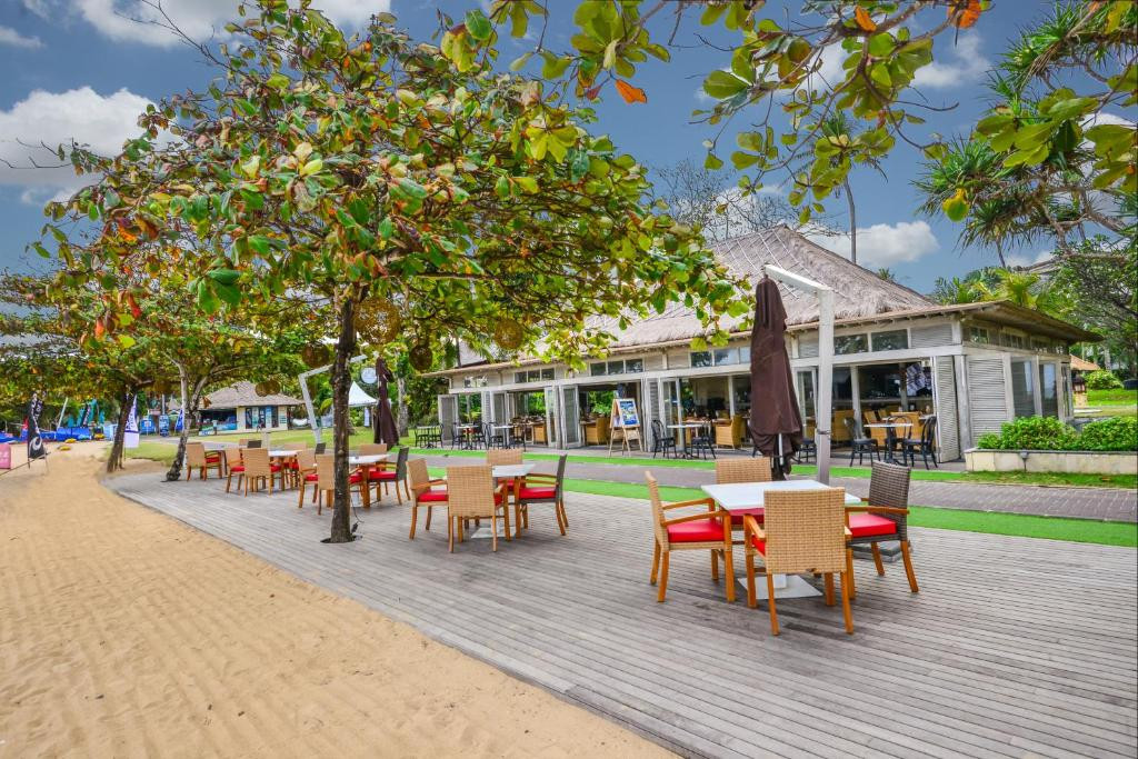 PRAMA SANUR BEACH (EX. SANUR BEACH AEROWISATA) — фото 12