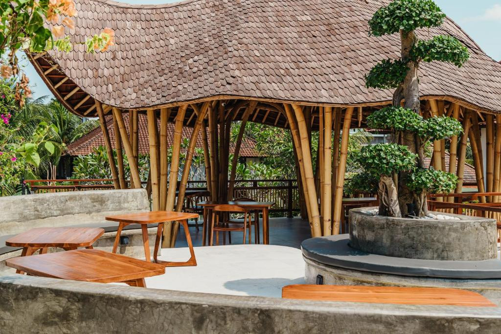 PUTRI AYU COTTAGES — фото 12