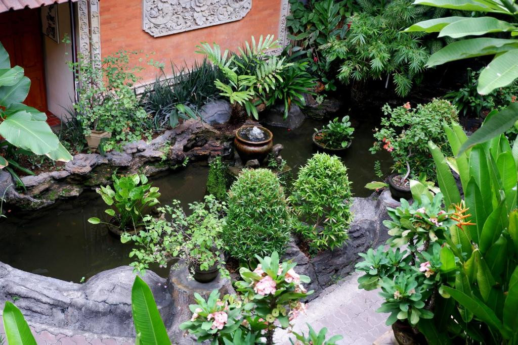 SEMINYAK PARADISO HOTEL — фото 11