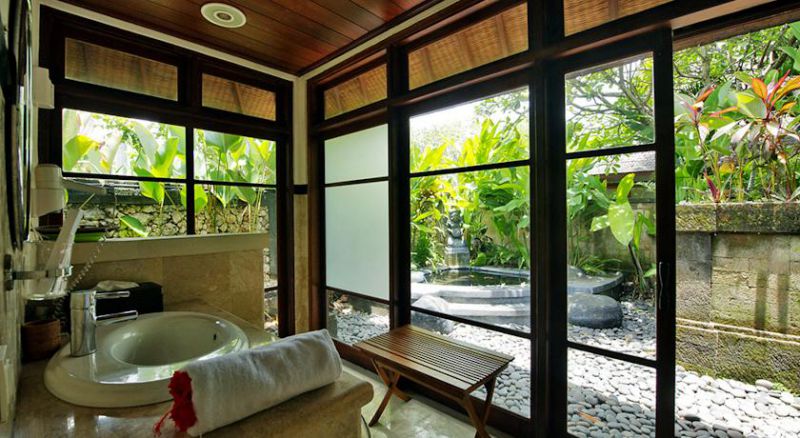 TAMAN SUCI SUITE AND VILLAS — фото 4