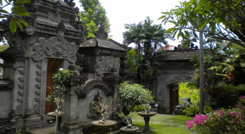 TAMAN SUCI SUITE AND VILLAS — фото 9