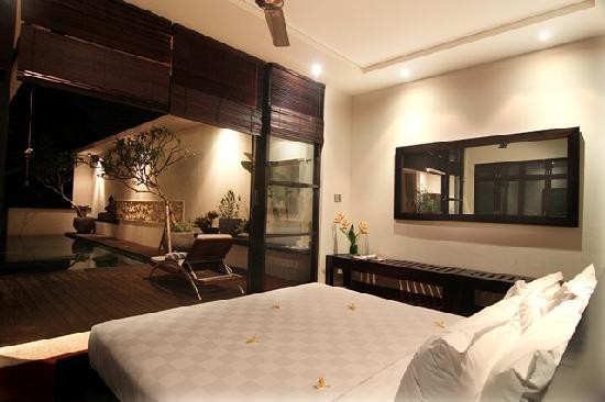 TEMPLE HILL RESIDENCE VILLA — фото 15