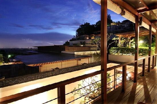 TEMPLE HILL RESIDENCE VILLA — фото 16