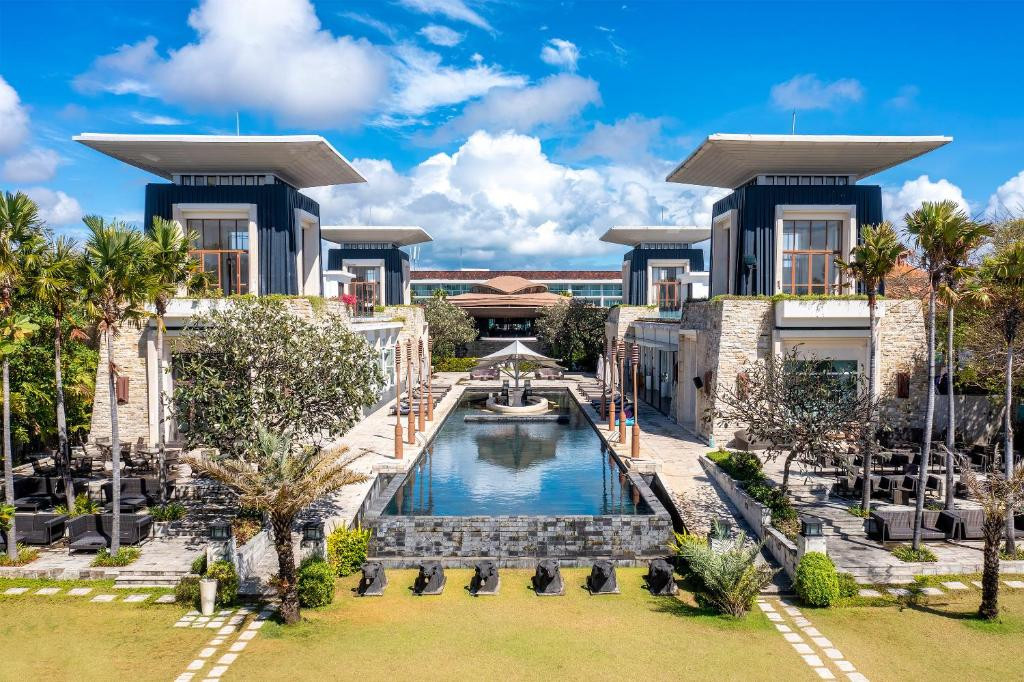 THE SAKALA RESORT BALI (EX. MANTRA SAKALA RESORT & BEACH CLUB)
