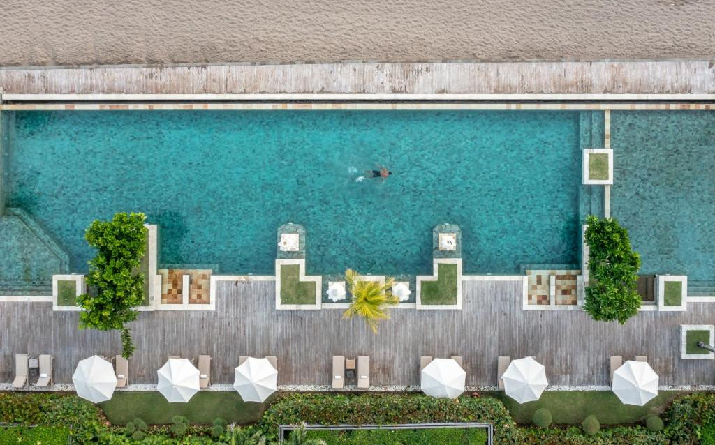 THE SEMINYAK BEACH RESORT — фото 15