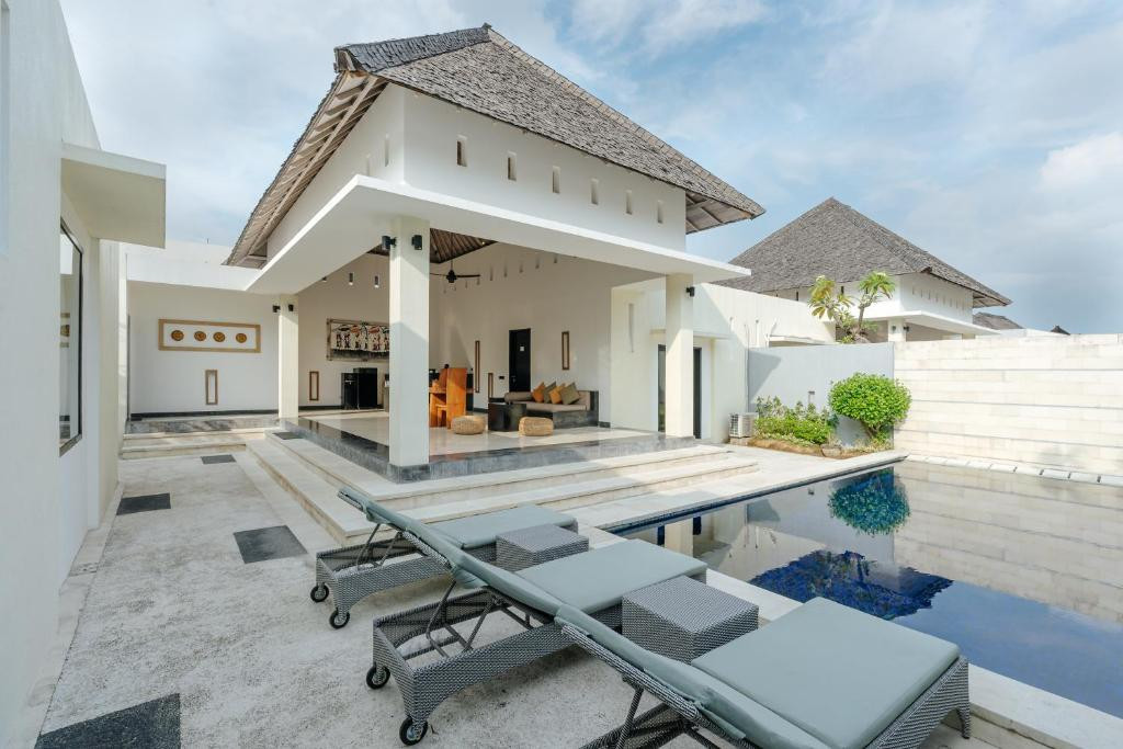 THE SEMINYAK SUITE PRIVATE VILLA — фото 3
