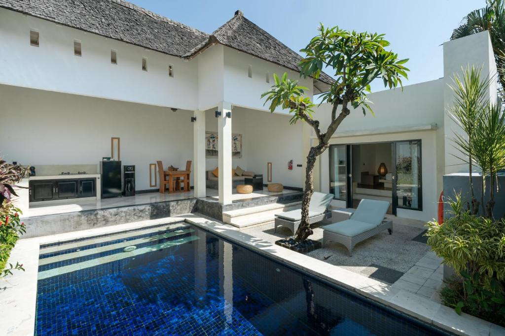 THE SEMINYAK SUITE PRIVATE VILLA — фото 10