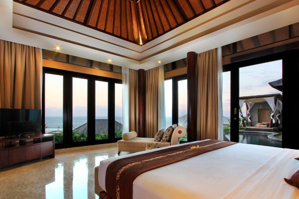 ULU SEGARA LUXURY SUITES & VILLAS (EX. SAWANGAN SUITES AND VILLAS) — фото 4