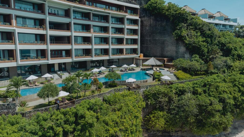 ULU SEGARA LUXURY SUITES & VILLAS (EX. SAWANGAN SUITES AND VILLAS) — фото 7