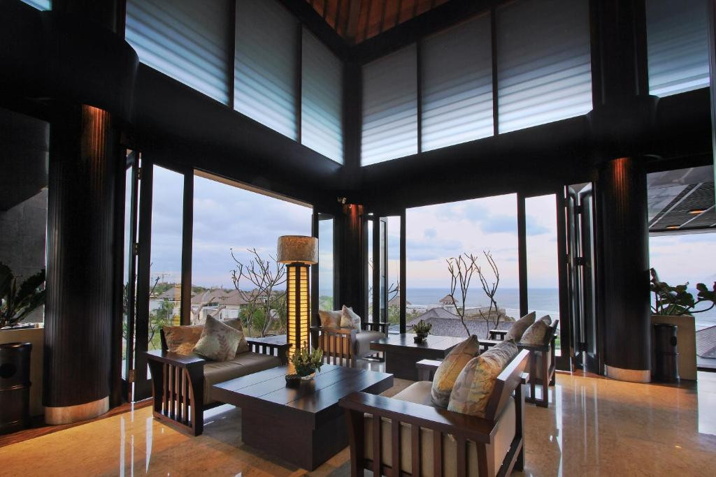 ULU SEGARA LUXURY SUITES & VILLAS (EX. SAWANGAN SUITES AND VILLAS) — фото 9