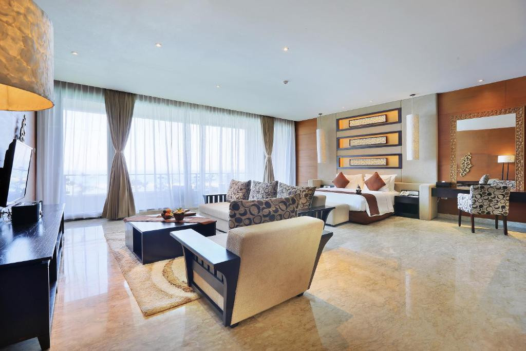 ULU SEGARA LUXURY SUITES & VILLAS (EX. SAWANGAN SUITES AND VILLAS) — фото 12
