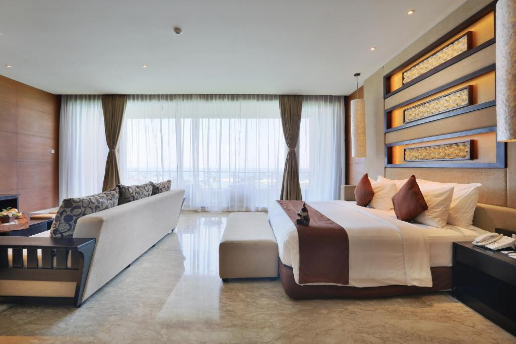 ULU SEGARA LUXURY SUITES & VILLAS (EX. SAWANGAN SUITES AND VILLAS) — фото 13