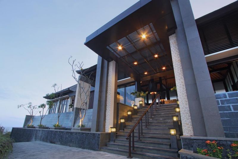 ULUSEGARA LUXURY SUITES & VILLAS