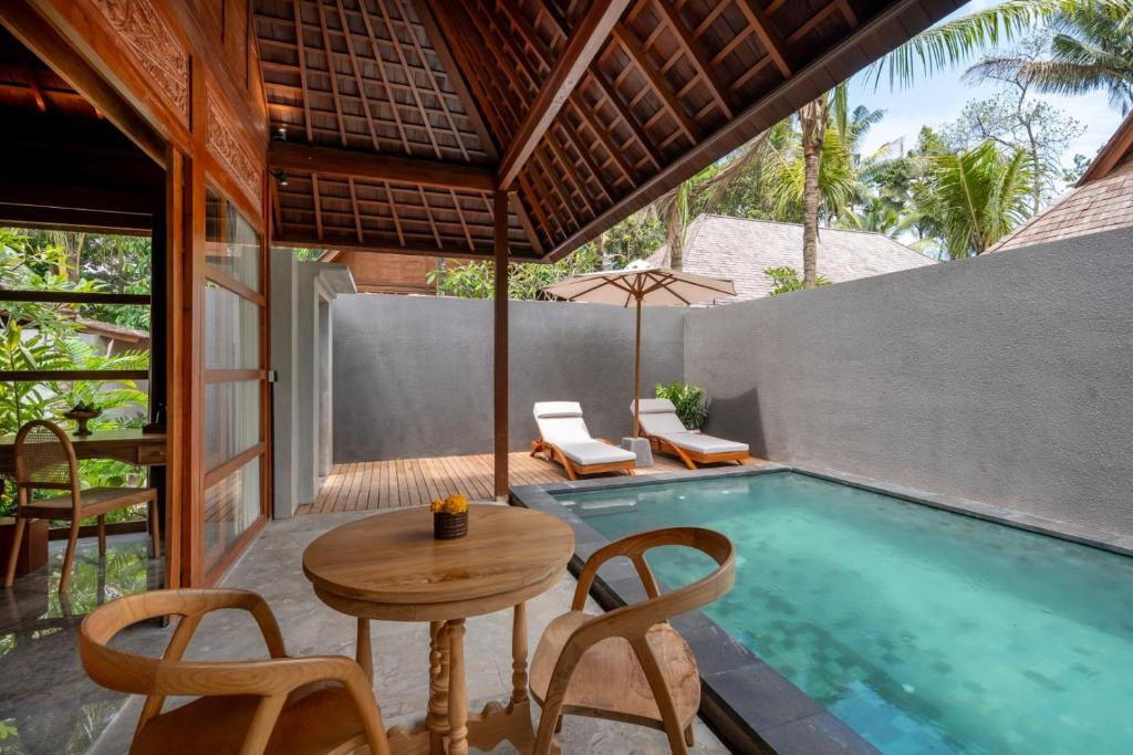 UNAGI WOODEN VILLA BY EMANA — фото 17
