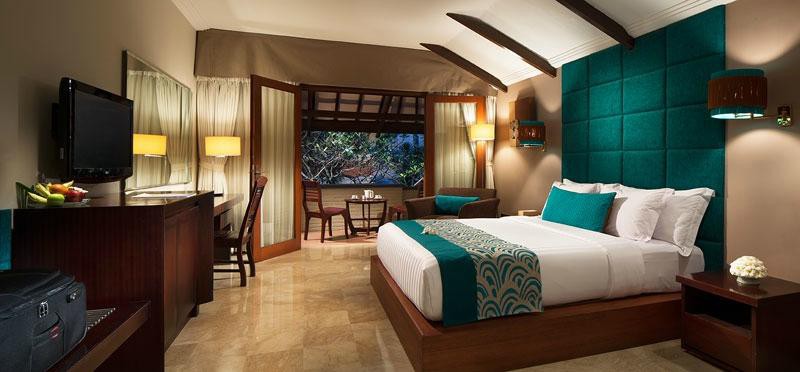 WHITE ROSE HOTEL