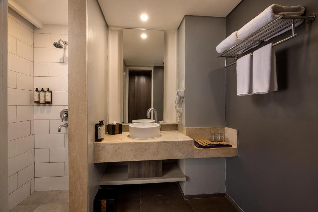 WYNDHAM GARDEN KUTA BEACH BALI (EX. THE KUTA PLAYA HOTEL & VILLAS) — фото 17