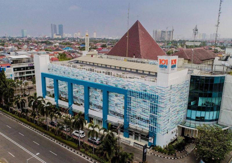 101 URBAN JAKARTA KELAPA GADING
