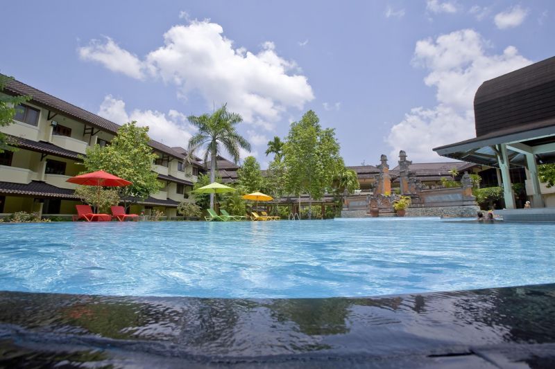 GRAND LEGI HOTEL