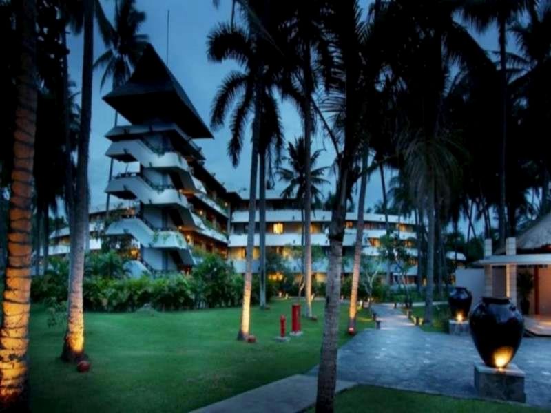 THE SANTOSA VILLAS & RESORT (EX. INTAN LOMBOK VILLAGE) — фото 13