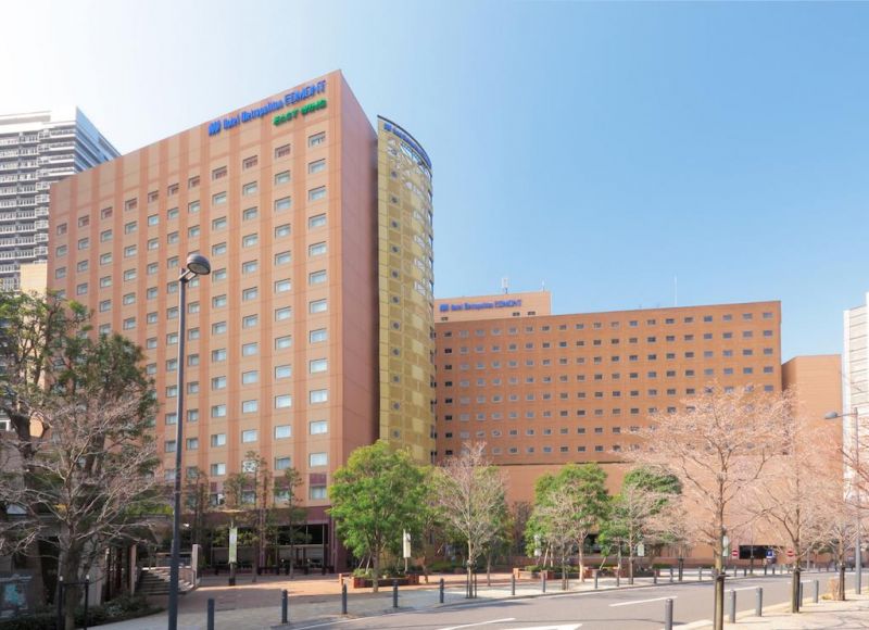 METROPOLITAN EDMOND