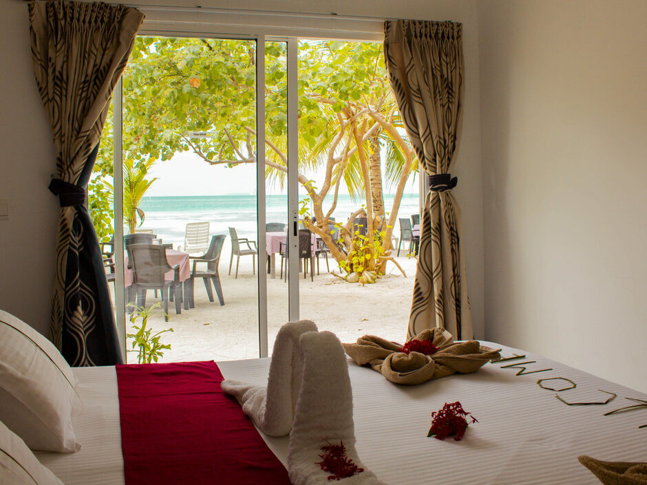 CROWN BEACH HOTEL MALDIVES — фото 13